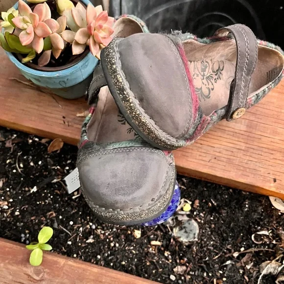 Aetrex JANINE Sweater Mary Jane Shoes - Picture 5 of 8